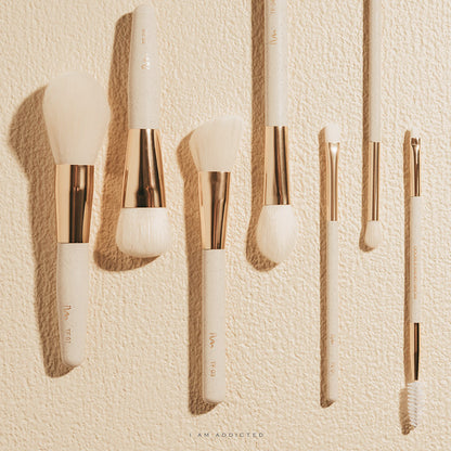 I Am Addicted - Wanderlust Travel - Brush Set Only