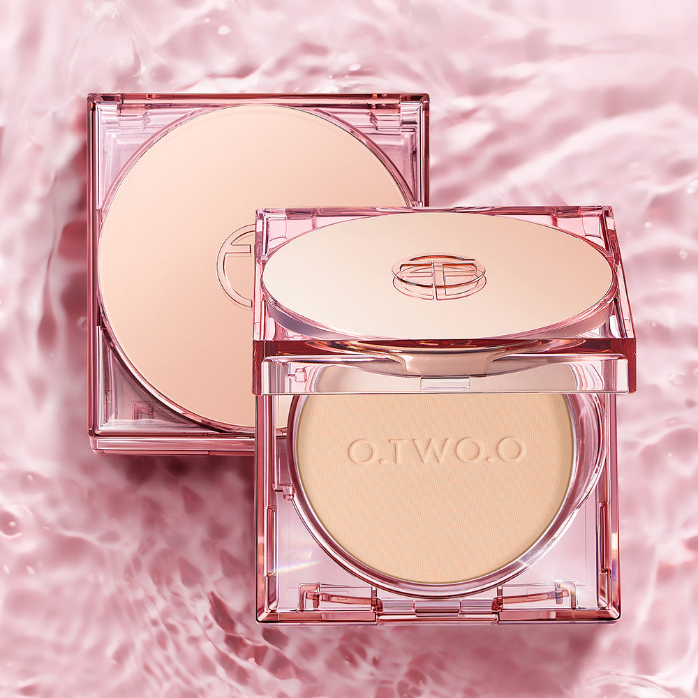 O.TWO.O Face Powder Oil Control long Lasting 24H Locking makeup face 01 NATURAL IVORY (for natural fair skin tones)